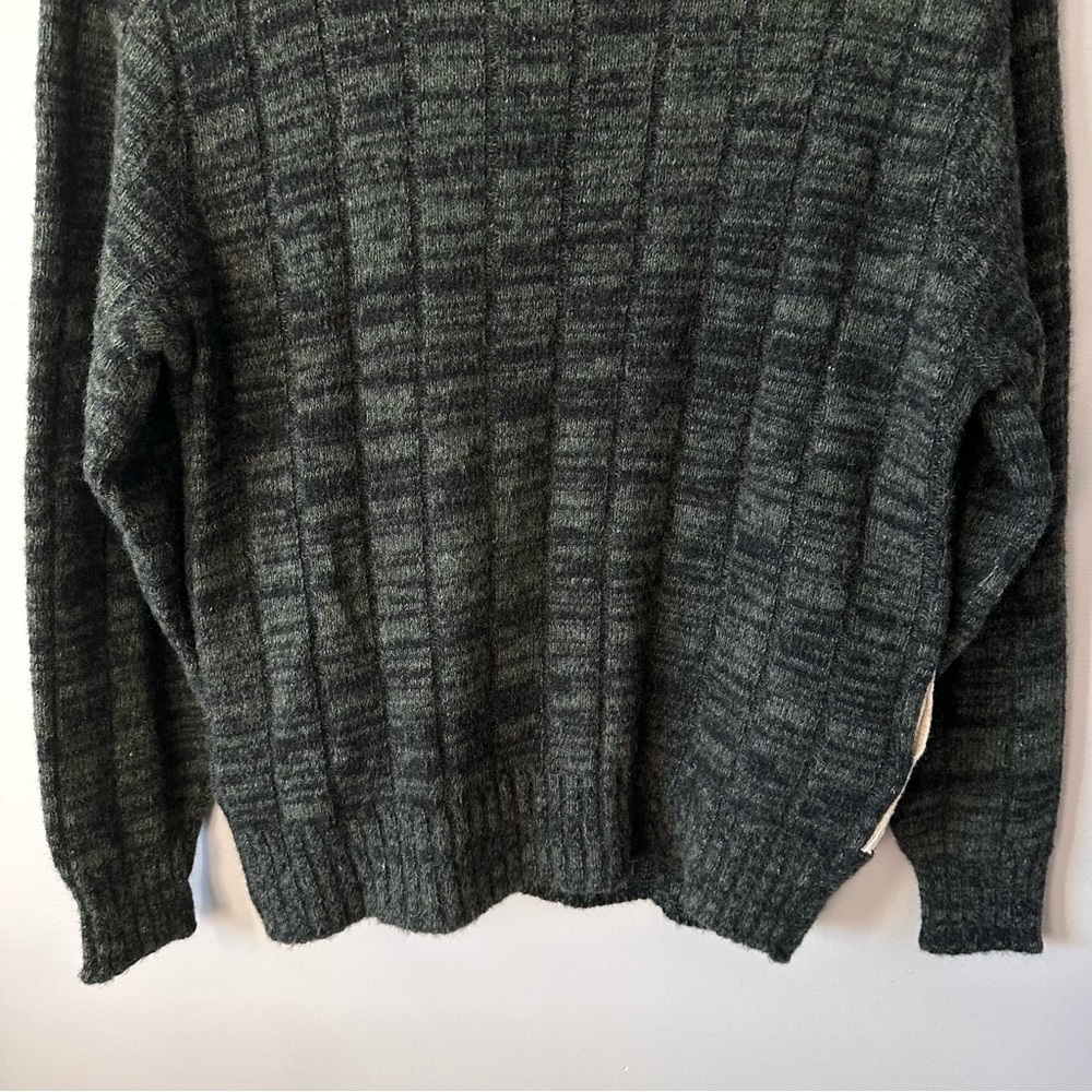 Milwaukee Knits Vintage 50s 60s  Sz M Wool Orlon Sweater Pockets Cricket Vneck - Picture 10 of 15